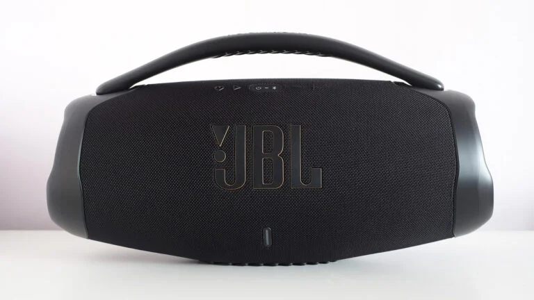 JBL-boombox-3-4-768x432